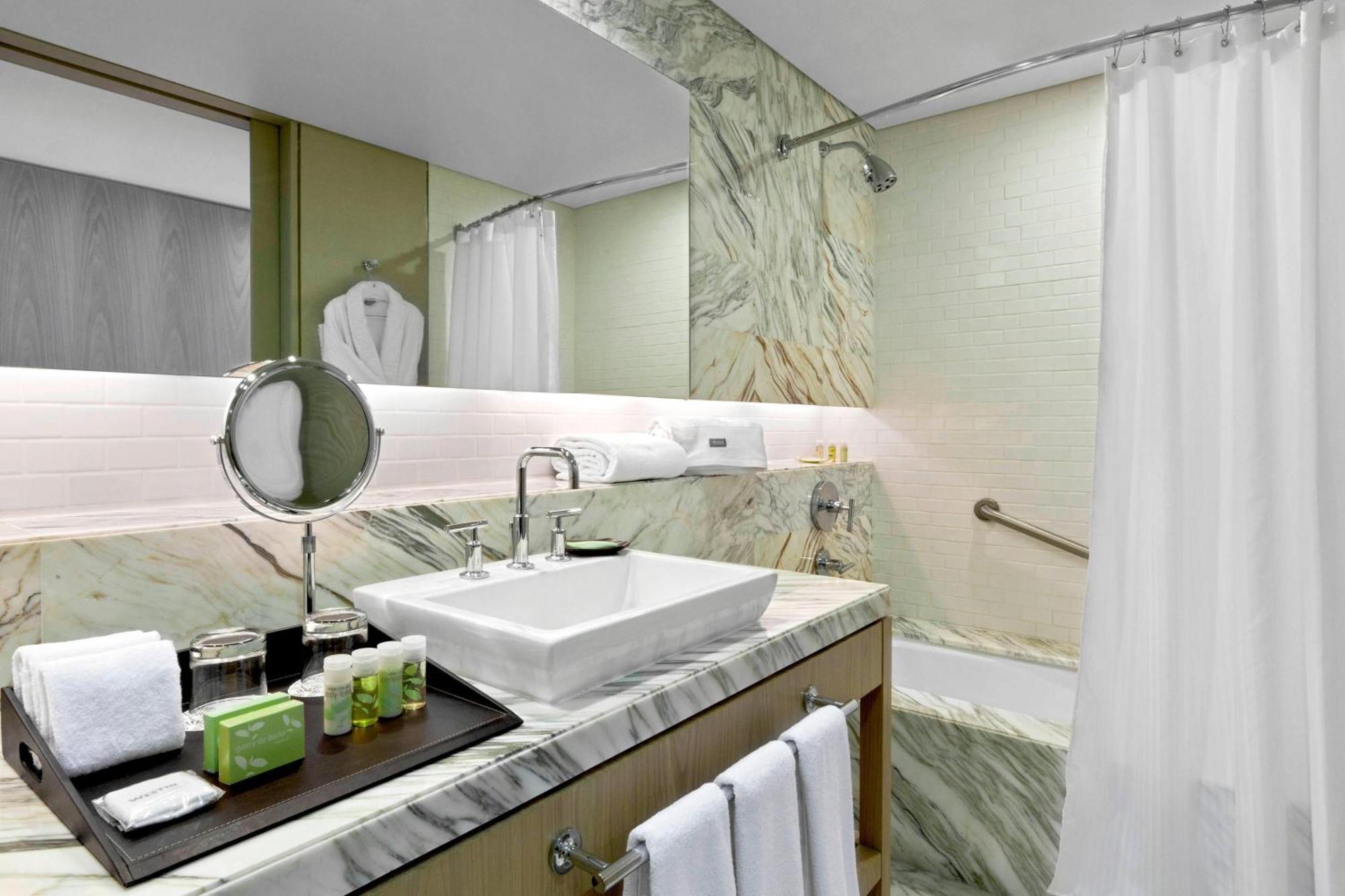 The Westin Guadalajara Hotel Eksteriør billede